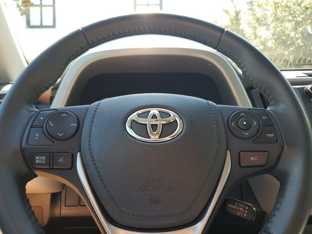 Used 2017 Toyota RAV4 Limited w/ Advanced Technology Package FWD image 24