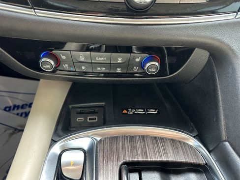Used 2024 Buick Enclave Avenir w/ Trailering Package, 5000 lbs. AWD/4WD image 17