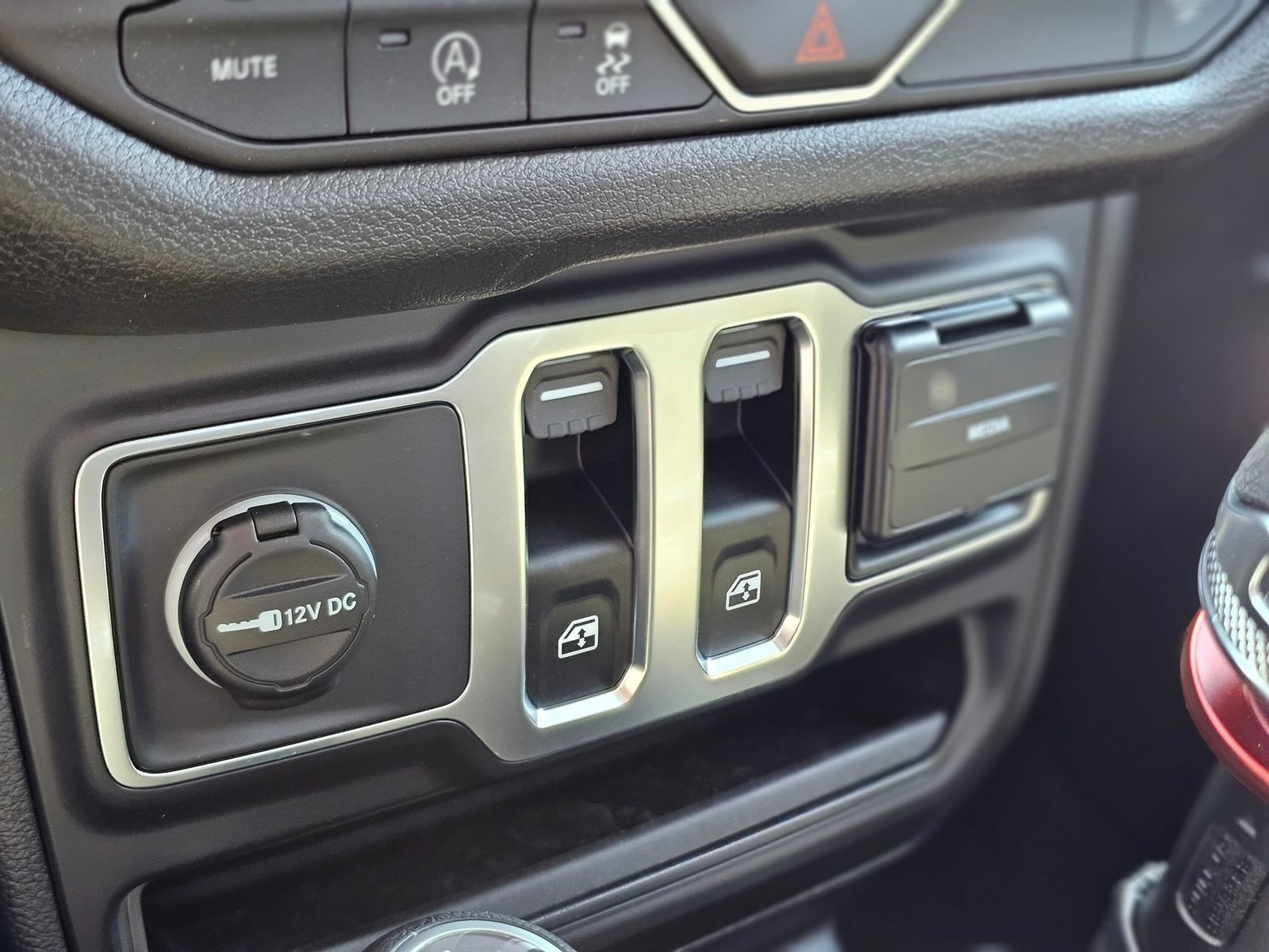 New 2026 Jeep Wrangler Sport AWD/4WD image 15