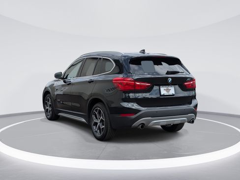 Used 2017 BMW X1 xDrive28i AWD/4WD image 5
