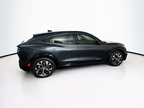 Used 2022 Ford Mustang Mach-E Premium image 10