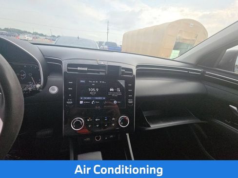 Used 2023 Hyundai Tucson SEL AWD/4WD image 9