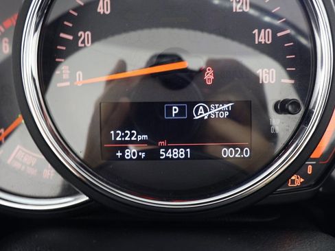 Used 2019 MINI Cooper Convertible w/ Premium Package image 18