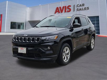 Used 2025 Jeep Compass Latitude w/ Sun & Sound Group