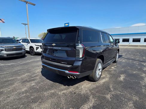 New 2026 Chevrolet Suburban Premier AWD/4WD image 8