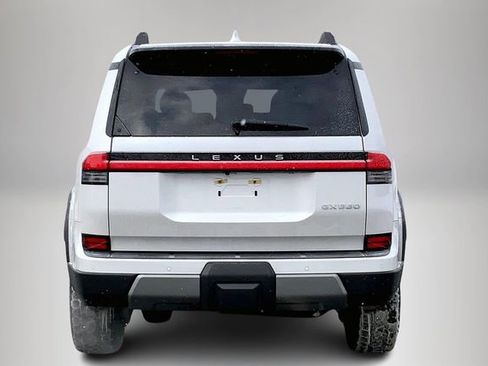 Used 2024 Lexus GX 550 550 Overtrail+ image 4