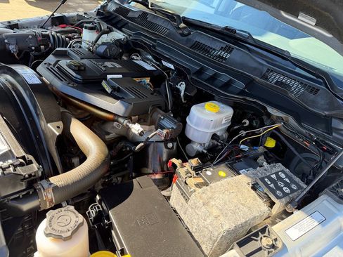Used 2018 RAM 2500 Tradesman w/ Popular Equipment Group AWD/4WD image 37