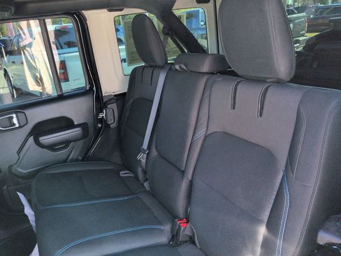 Used 2022 Jeep Wrangler Unlimited Rubicon 4xe w/ Cold Weather Group image 14