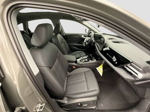 Used 2025 Audi A5 2.0T Premium image 20