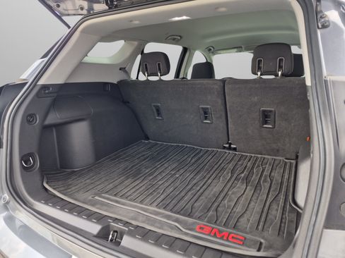 Used 2020 GMC Terrain SLE w/ Elevation Edition AWD/4WD image 10