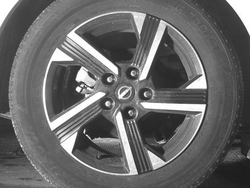 Used 2025 Nissan Sentra SV FWD image 15