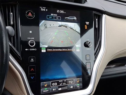 Certified 2023 Subaru Outback Limited image 4