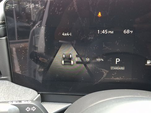 Certified 2025 Nissan Kicks SV AWD/4WD image 26
