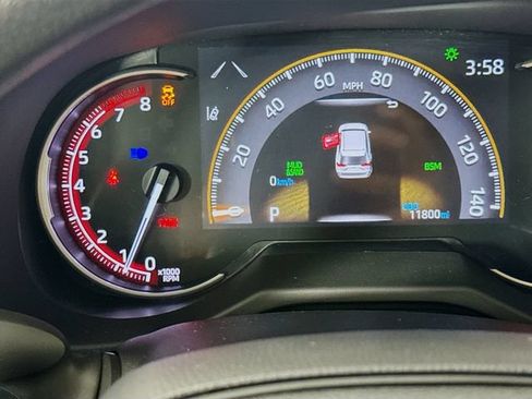 Used 2025 Toyota RAV4 XLE AWD/4WD image 21