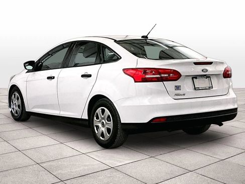 Used 2018 Ford Focus S FWD image 10