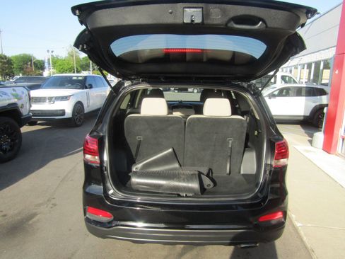 Used 2020 Kia Sorento LX AWD/4WD image 21