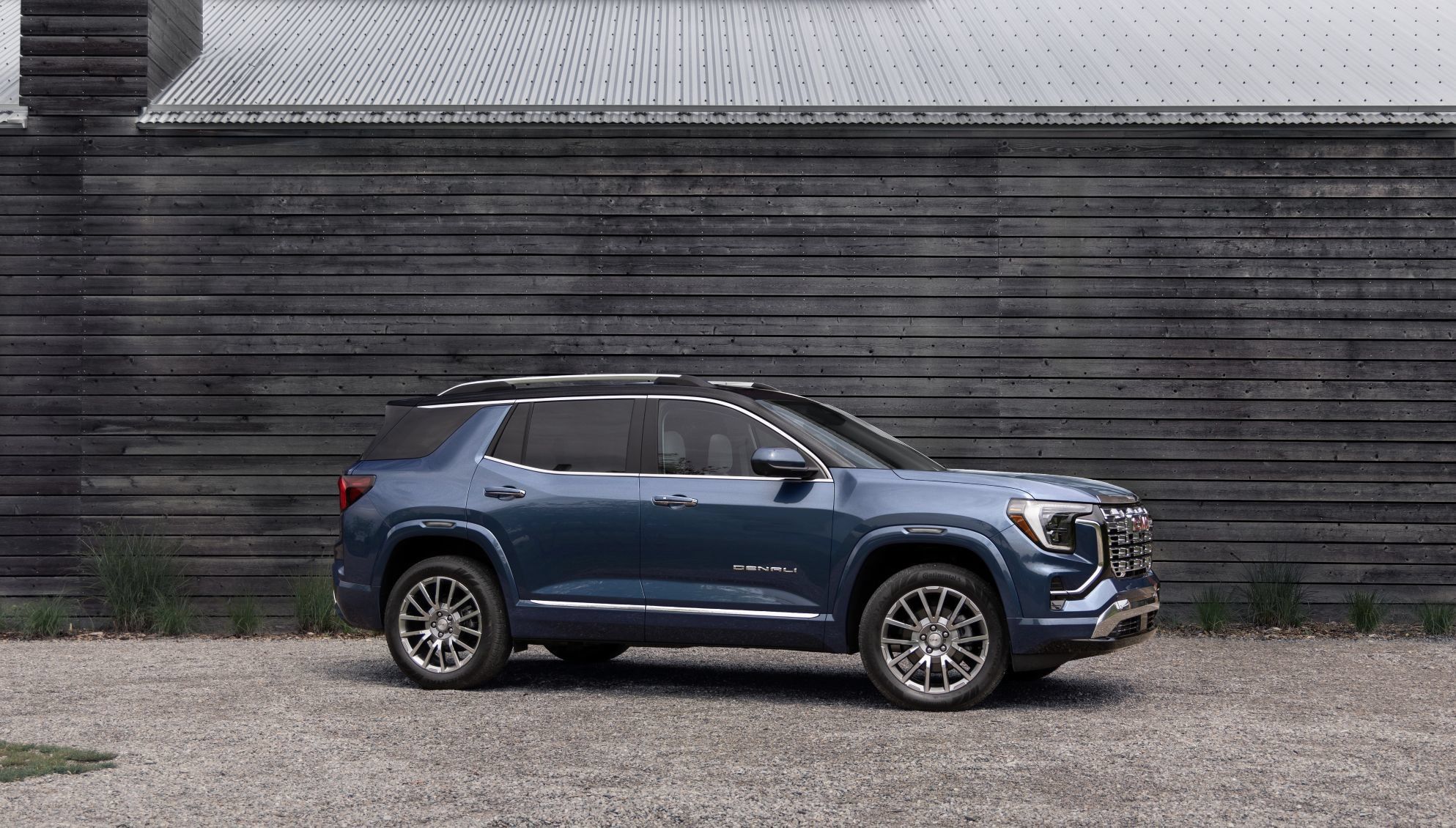 New 2027 GMC Terrain AT4 w/ Convenience Package III AWD/4WD image 2