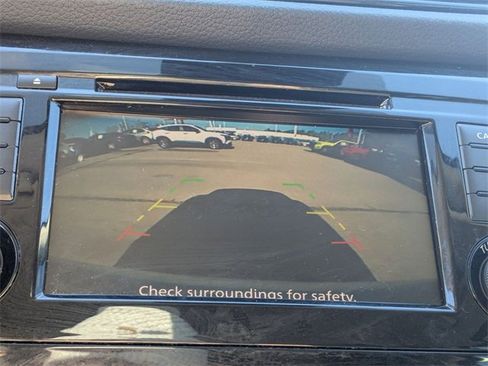 Used 2021 Nissan Rogue Sport S image 22