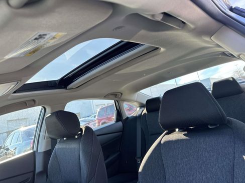 Certified 2025 Honda Accord SE image 21