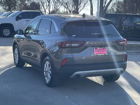 Used 2024 Ford Escape Active image 4
