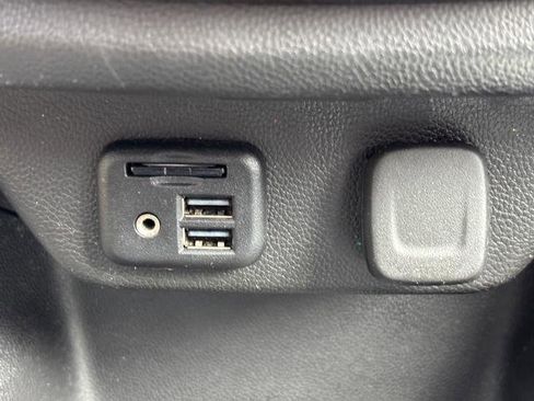 Used 2022 Chevrolet Traverse High Country image 26