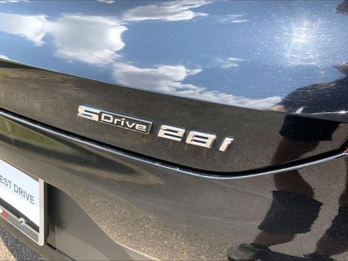 Used 2022 BMW X2 sDrive28i w/ Convenience Package FWD image 10