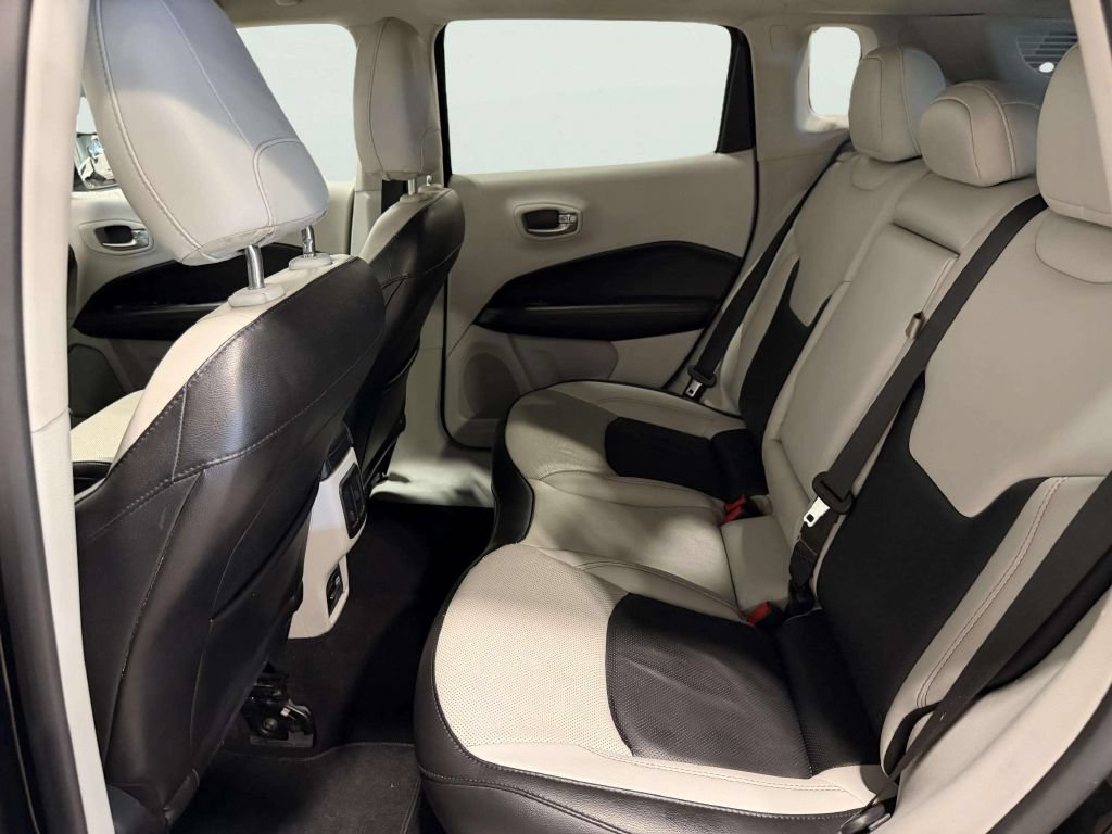 Used 2020 Jeep Compass Limited w/ Safety & Security Group FWD image 18