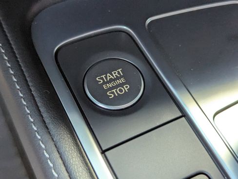 Used 2024 INFINITI QX60 Luxe w/ Vision Package image 32