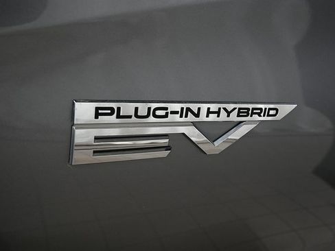 Used 2023 Mitsubishi Outlander SE image 19