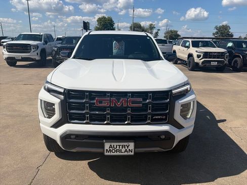 New 2026 GMC Canyon AT4 AWD/4WD image 9