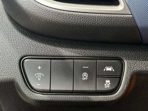 Used 2023 Kia Seltos S FWD image 19