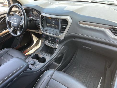 Certified 2021 GMC Acadia Denali w/ Denali Ultimate Package AWD/4WD image 14