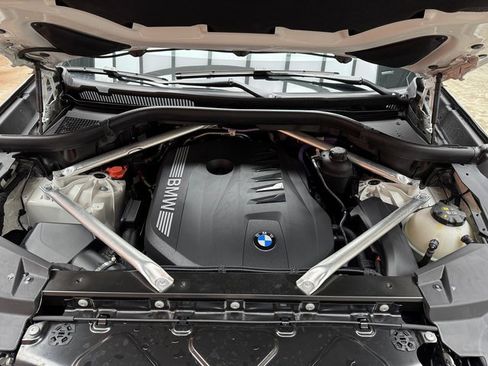 Certified 2024 BMW X5 xDrive40i w/ Premium Package image 27