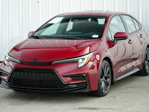 Used 2023 Toyota Corolla SE image 48