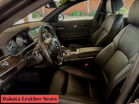 Used 2013 BMW 740Li xDrive AWD/4WD image 15