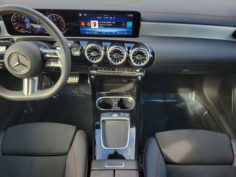 Certified 2026 Mercedes-Benz CLA 250 image 17