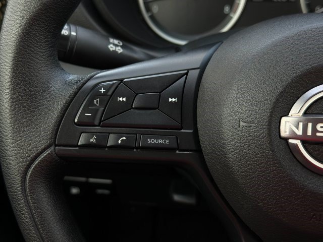 Used 2025 Nissan Versa S w/ Trunk Package FWD image 22