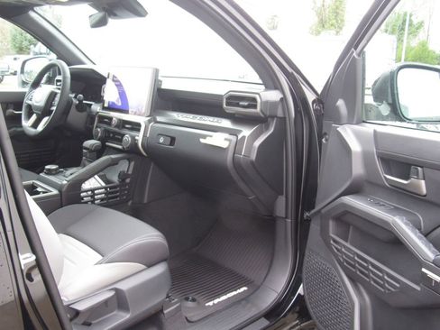 New 2026 Toyota Tacoma TRD Sport AWD/4WD image 21