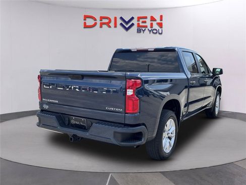 Used 2021 Chevrolet Silverado 1500 Custom RWD image 4