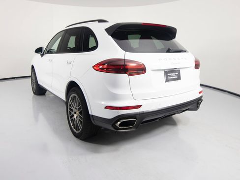 Certified 2017 Porsche Cayenne AWD/4WD image 8