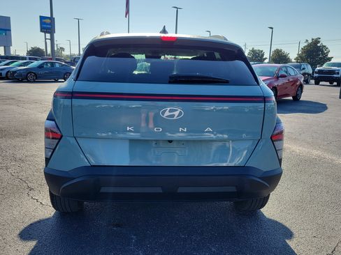 Used 2024 Hyundai Kona SEL image 6