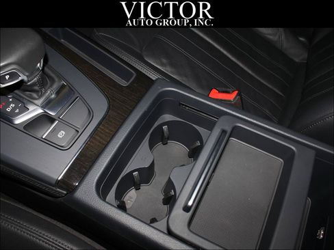 Used 2018 Audi Q5 Prestige AWD/4WD image 31
