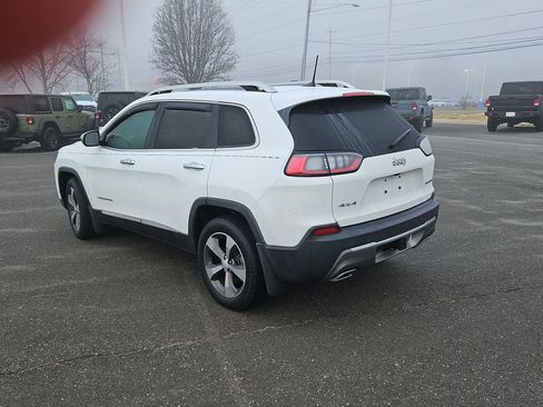 Used 2019 Jeep Cherokee Limited w/ Luxury Group image 12