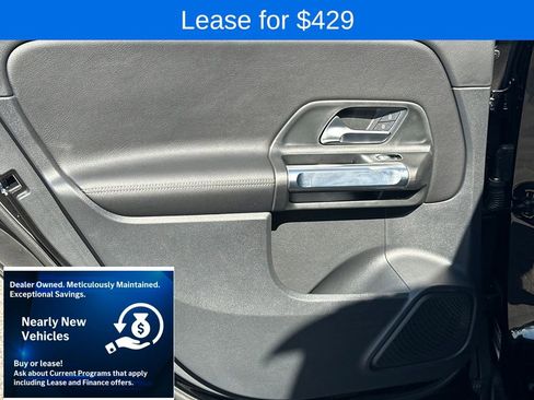 Used 2025 Mercedes-Benz GLB 250 4MATIC image 28