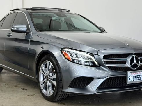 Used 2020 Mercedes-Benz C 300 Sedan image 2