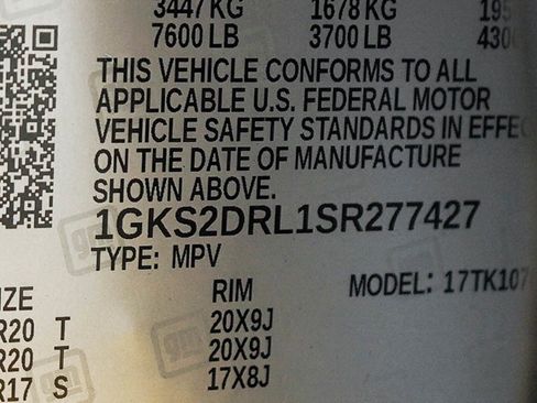 Used 2025 GMC Yukon Denali AWD/4WD image 29