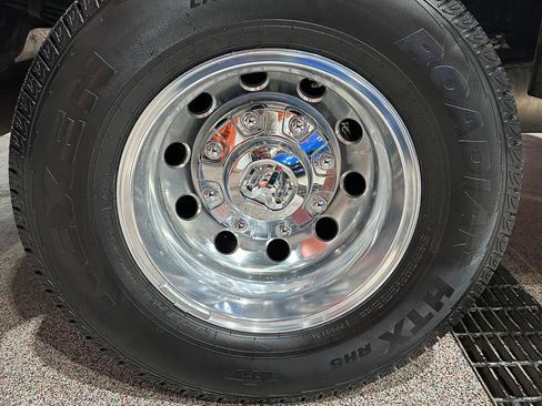 Used 2023 RAM 3500 Limited image 27