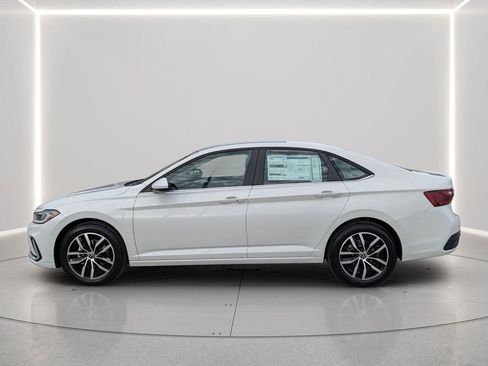 New 2026 Volkswagen Jetta SE image 4