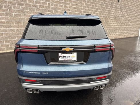New 2026 Chevrolet Traverse LT w/ Driver Confidence Package image 6