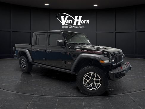 Used 2024 Jeep Gladiator Rubicon w/ Technology Group AWD/4WD image 42